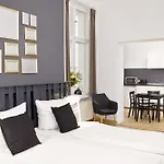 Old Town Apartments Zehdenicker Strasse